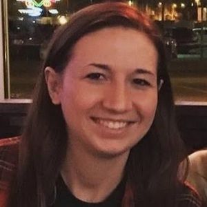 Meet your Posher, Carly